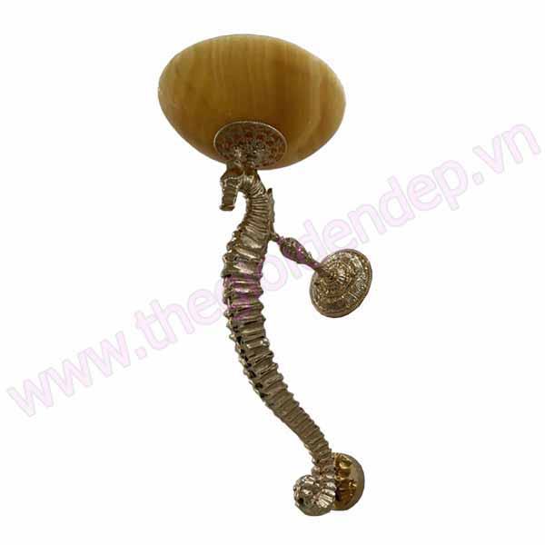 Đèn Tường Đồng Hình Cá Ngựa Mạ Vàng 18K MC-KD0488 MC-KD0488